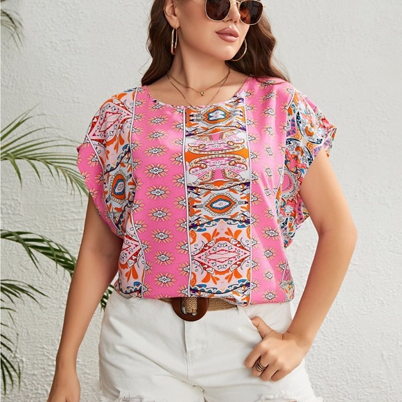 PLUS SIZE PRINTED ROUND NECK BLOUSE - Picture 4 of 5